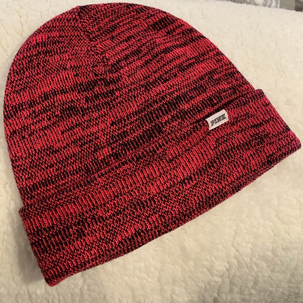 VS PINK Pink&Black Beanie ❄️